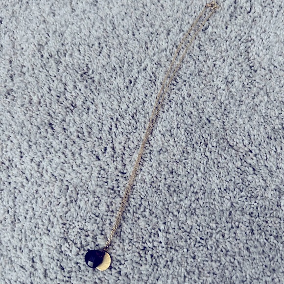 Jewelry - Gold and brown stone necklace